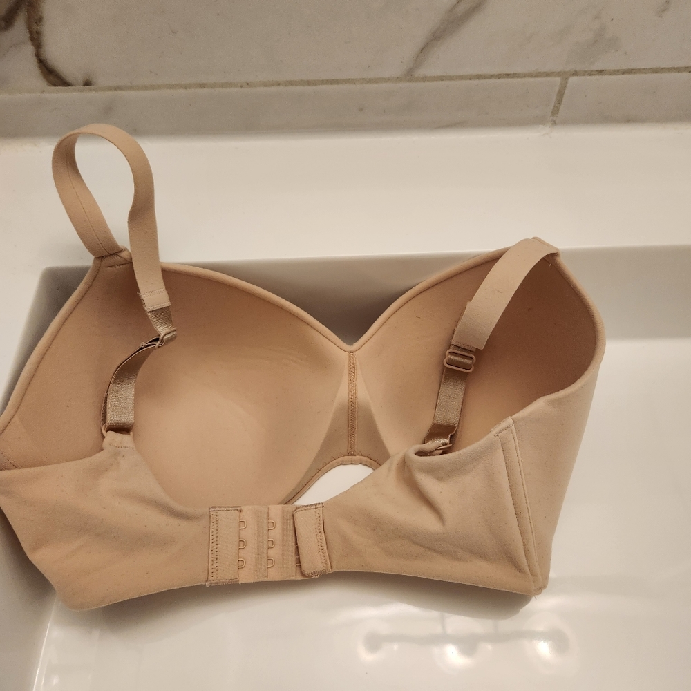 Wacoal How Perfect Wire Free Bra Style 852189 - Picture 4 of 8